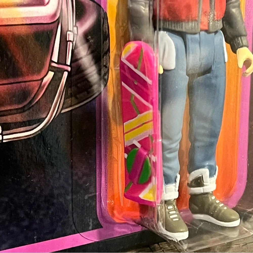 Super7 - Back to the Future II - ‘Future Marty’ - (Reaction Figures) - UNPUNCHED - Picture 4 of 6